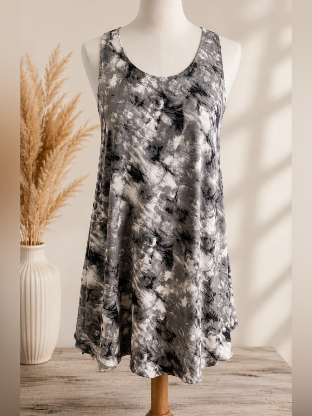 Leith White & Gray Marble Dress Small